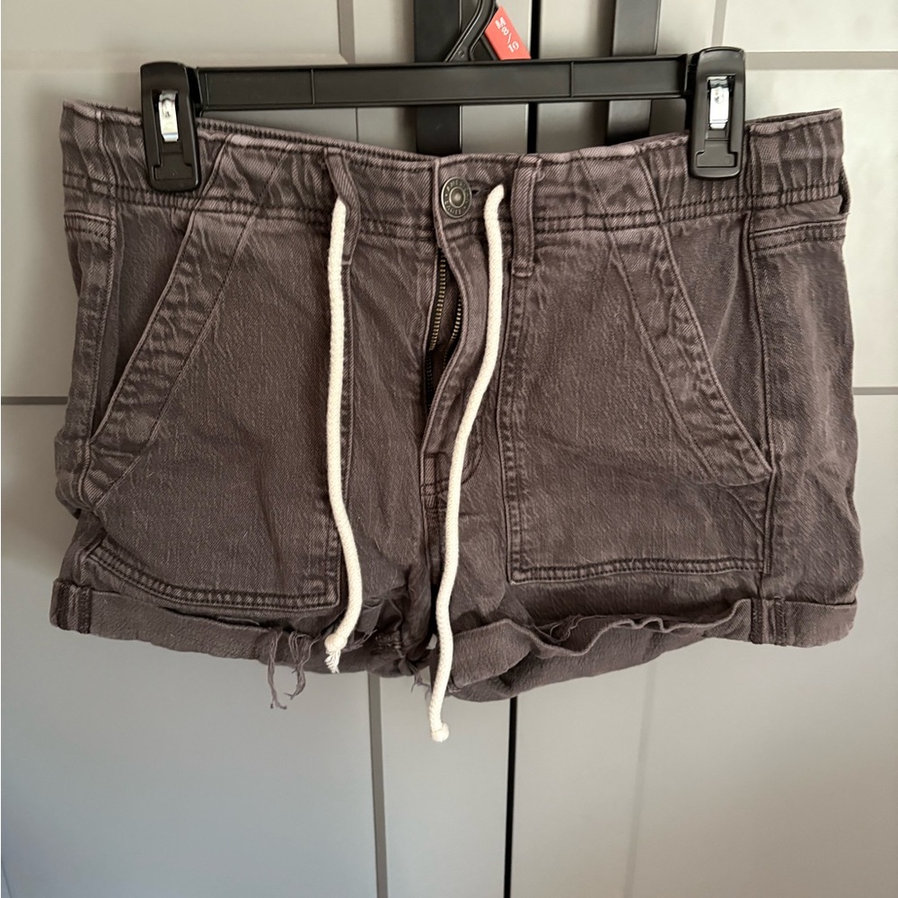 American Eagle Outfitters Charcoal Women's Cargo Shorts